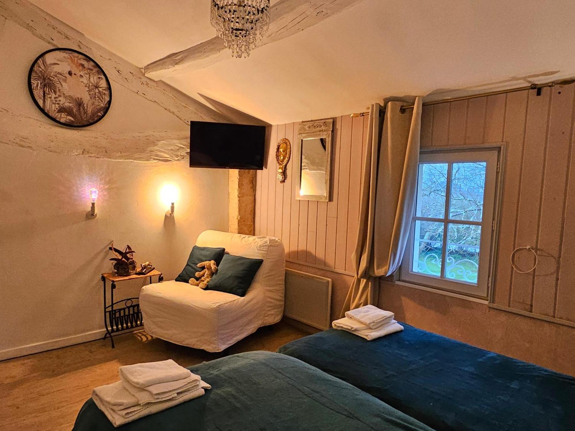 Le Manoir Lacustre Queyrac Extérieur photo